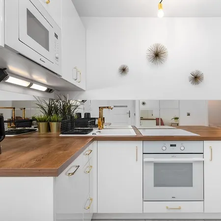 Smolna 8 By Homeprime